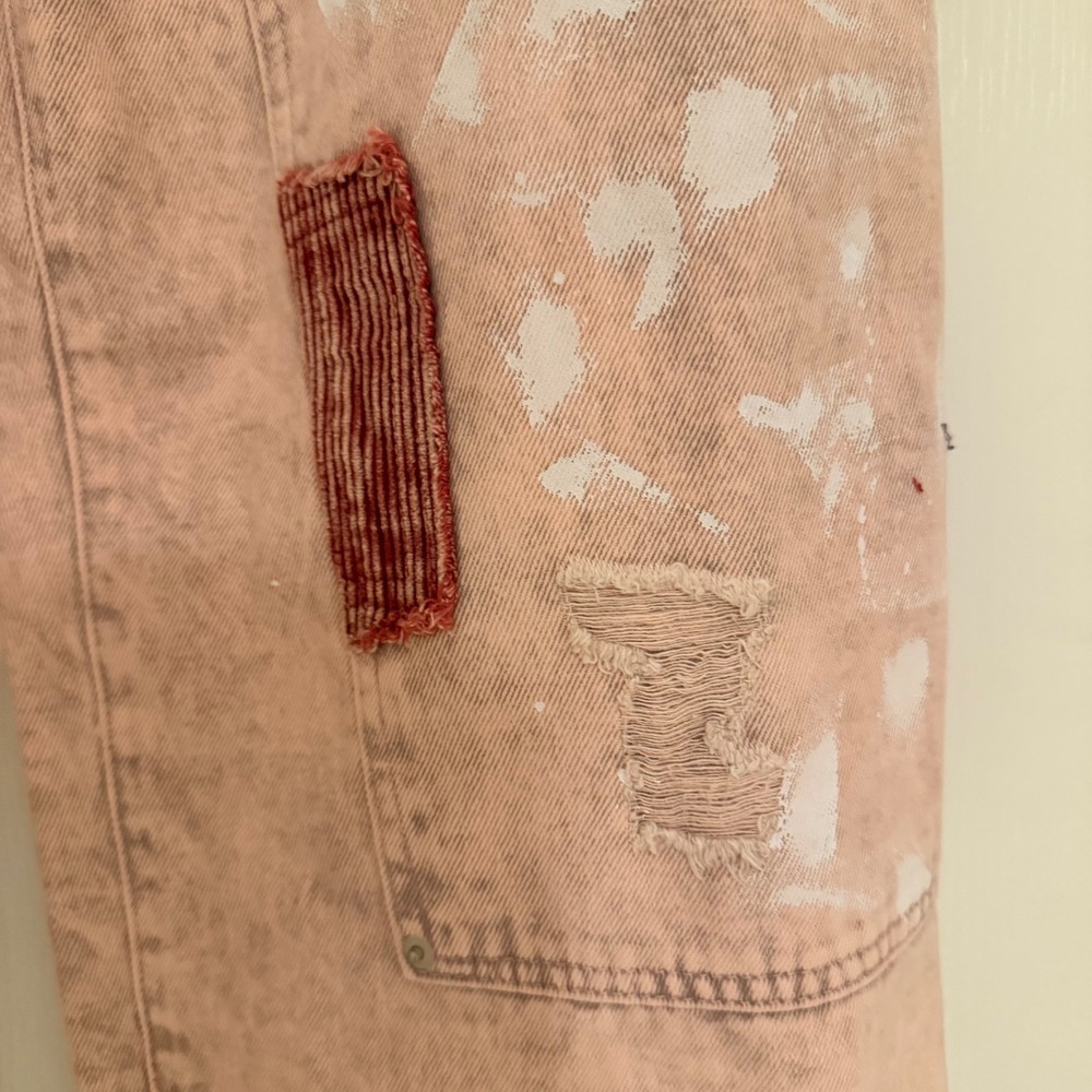 186. POL Oversize Size 10-12 Pink Acid Wash Jeans Distressed Paint Wide Leg M - Picture 11 of 11